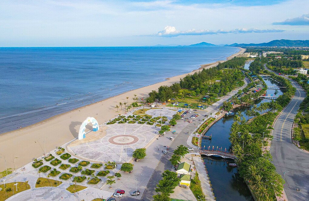 B&atilde;i biển Xu&acirc;n Th&agrave;nh. Ảnh: B&aacute;o H&agrave; Tĩnh