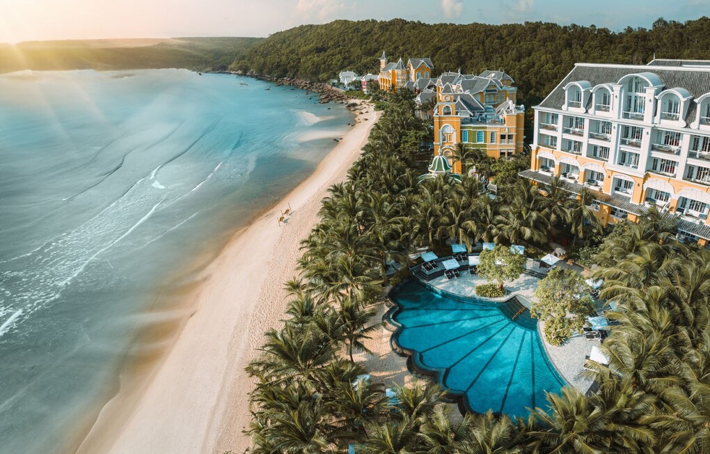 Chuỗi Luxury Dining Series 2026 Across the Table mở m&agrave;n tại JW Marriott Phu Quoc Emerald Bay Resort & Spa. Ảnh: JW Marriott Ph&uacute; Quốc