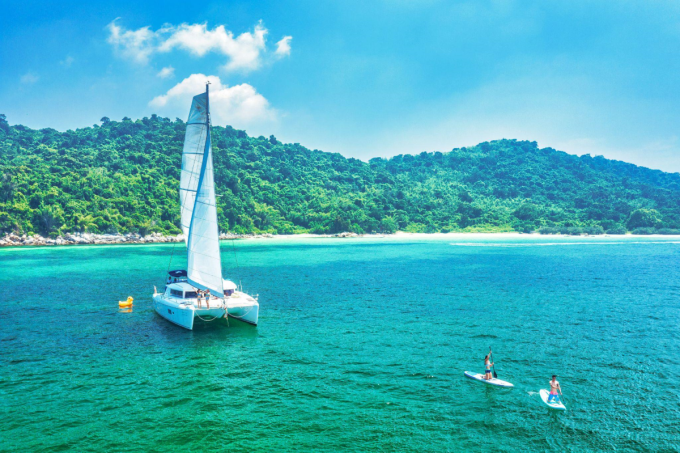 Đảo Koh Phai (Đảo Tre) ph&ugrave; hợp để du kh&aacute;ch lặn ngắm san h&ocirc;, bơi lội v&agrave; kh&aacute;m ph&aacute; hệ sinh th&aacute;i biển nguy&ecirc;n sơ. Ảnh: TAT
