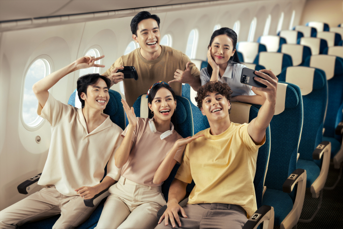 Du kh&aacute;ch l&agrave; nh&acirc;n vi&ecirc;n văn ph&ograve;ng ưa chuộng nghỉ dưỡng giữa tuần để tiết kiệm chi ph&iacute;. Ảnh: Vietnam Airlines