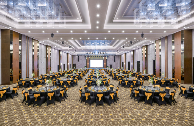 Một ph&ograve;ng tổ chức sự kiện tại Convention Center. Ảnh: Radisson Blu Resort Ph&uacute; Quốc