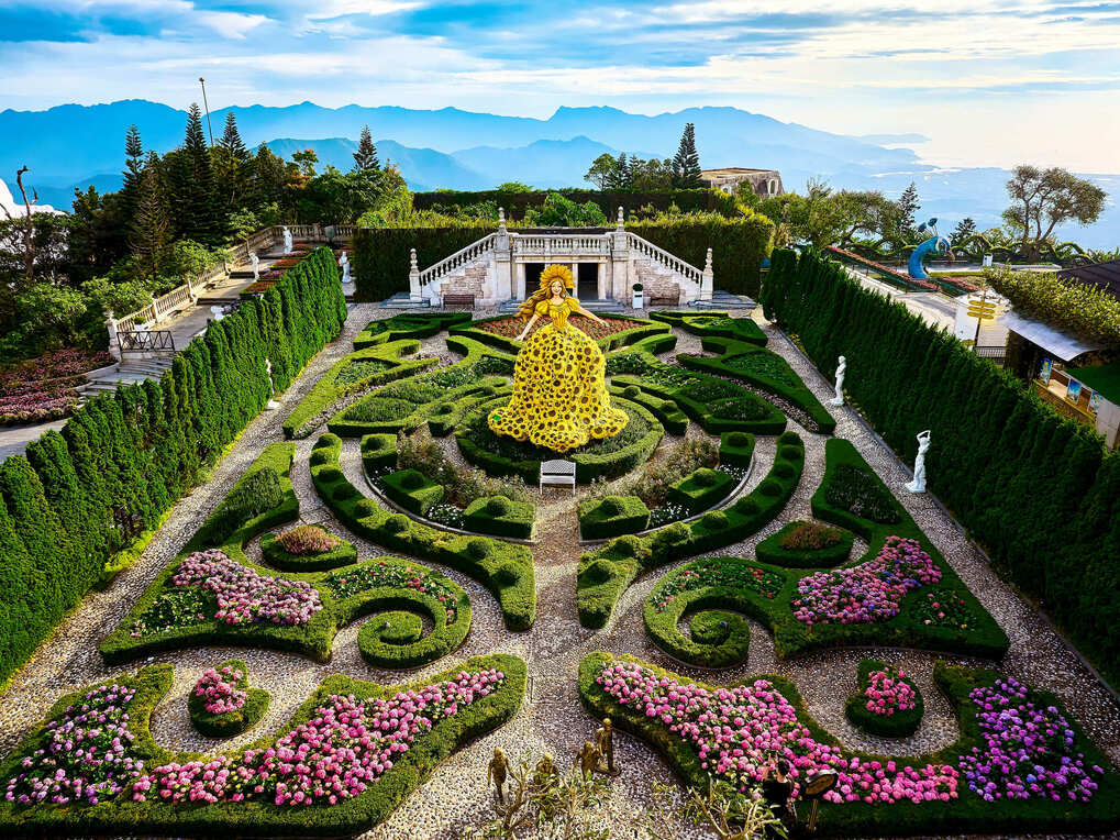 Vườn hoa Le Jardin DAmour tại Ba Na Hills. Ảnh: Sun Group