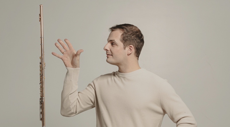 Nghệ sĩ s&aacute;o Sebastian Jacot. Ảnh: Thefluteview