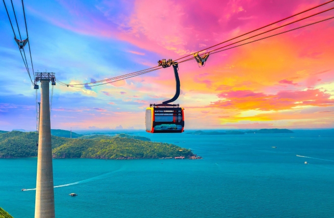 C&aacute;p treo ra đảo H&ograve;n Thơm, Ph&uacute; Quốc. Ảnh: Vietrantour